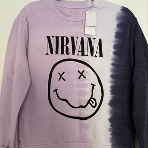 JUNIORS SWEATSHIRT WITH TAGS